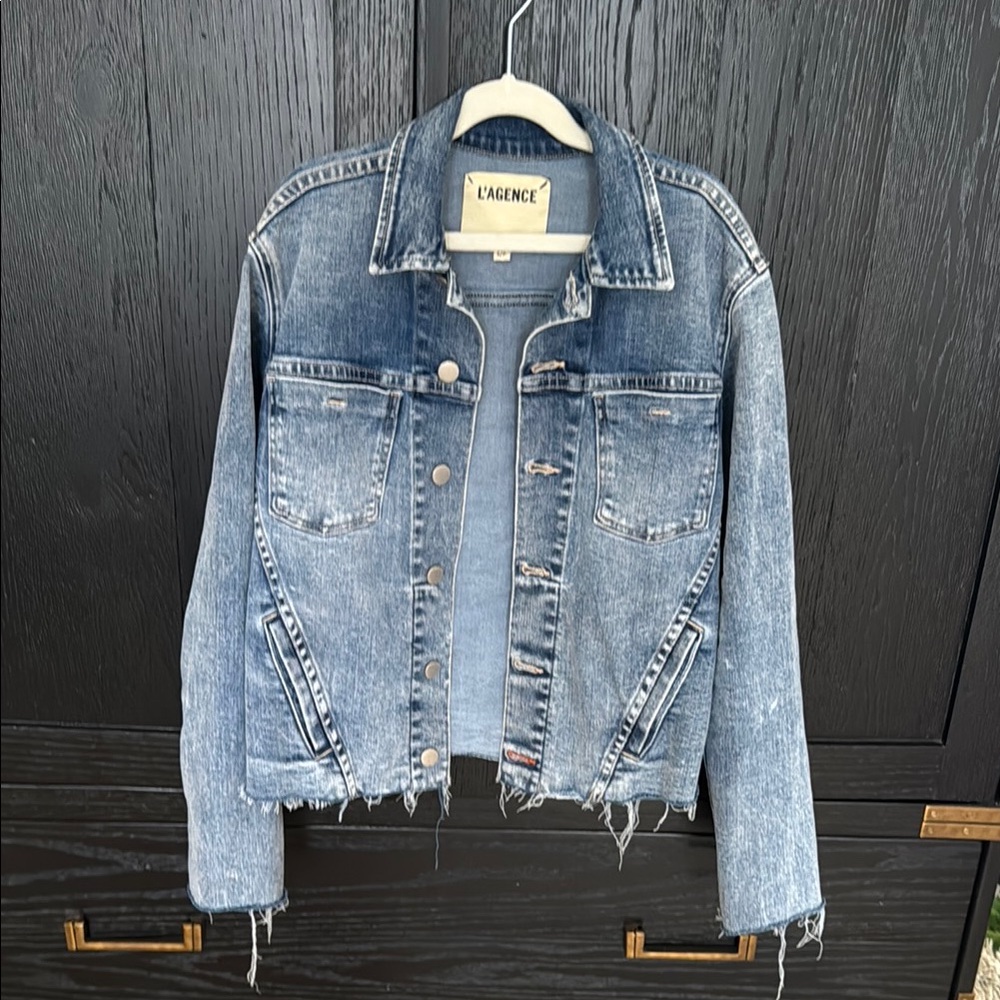L'AGENCE Janelle raw edge Denim Jacket